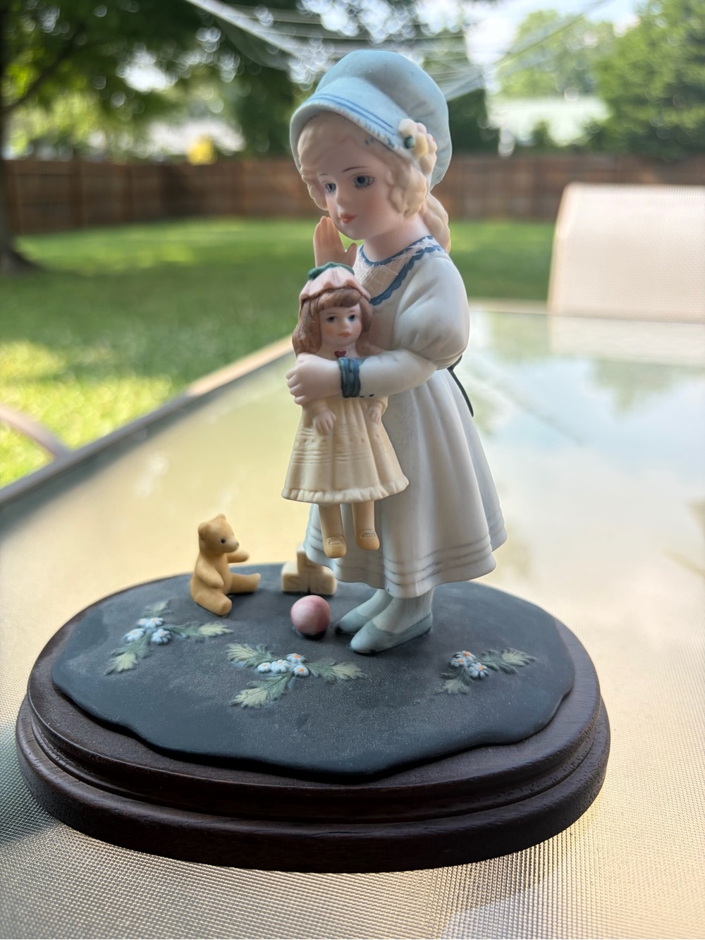 Vintage 1984 Jan Hagara ‘Linda’ Figurine Holding Doll with Teddy Bear